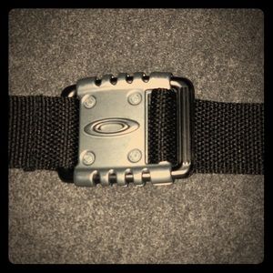 Men’s Oakley Belt